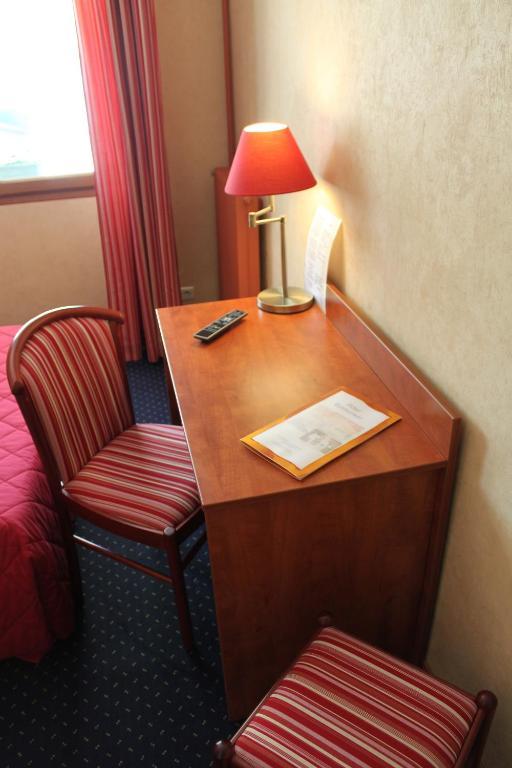 Au Feu De Bois Hotel Amou Szoba fotó