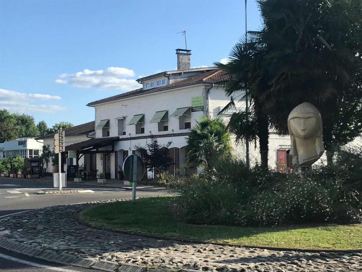 Au Feu De Bois Hotel Amou Kültér fotó